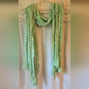 🔮 Old Navy Linen Seafoam Green and Silver Stripe Scarf Wrap